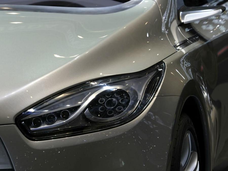  Hyundai HED-2 Genus Concept 2006 года  (фото 17 из 56)